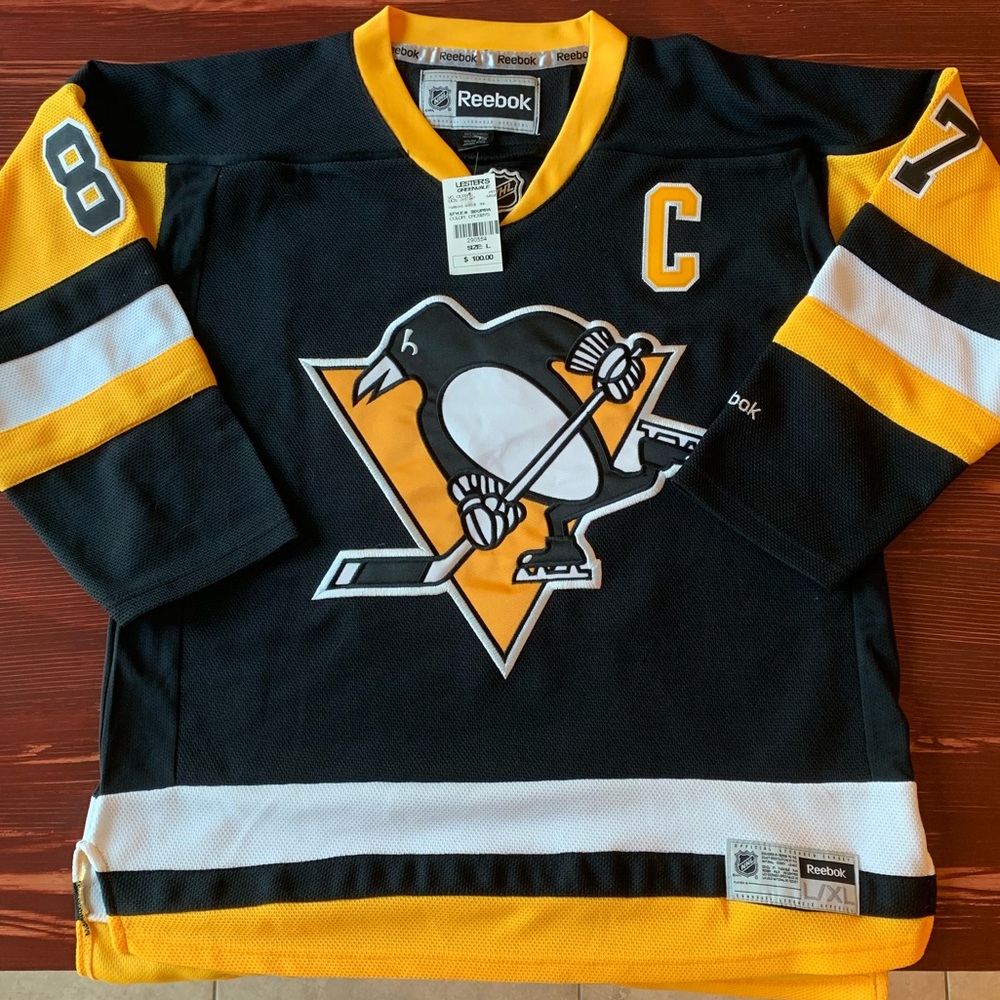 Penguins Jersey NWT